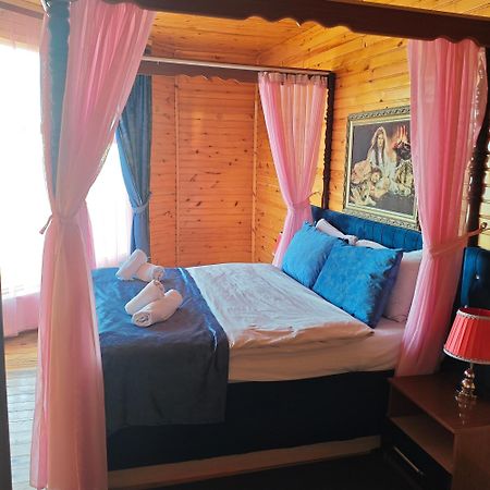 Kungut Hotel & Restaurant Şǝki Eksteriør bilde
